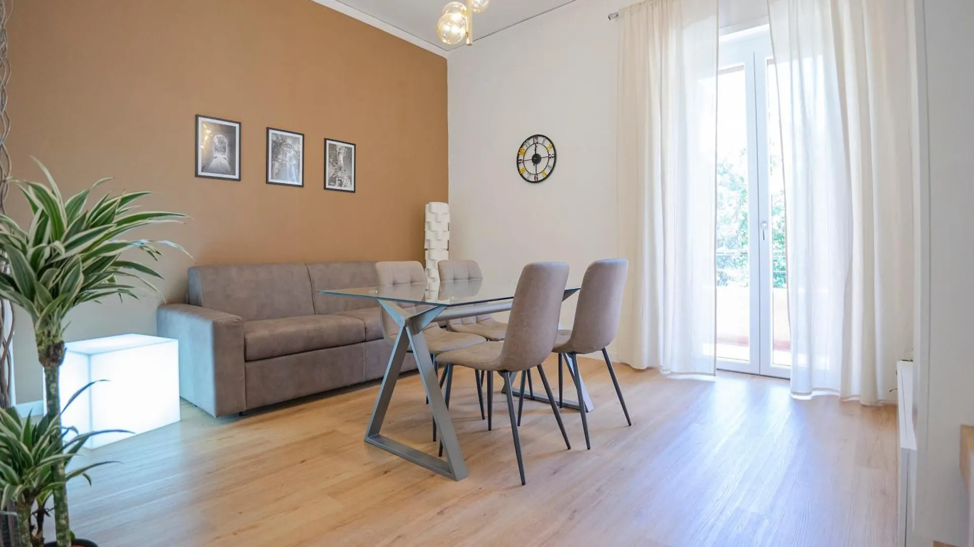 Casa Bonnet - Elegant Stay Near Trastevere & Gianicolo Řím 0*,  Itálie